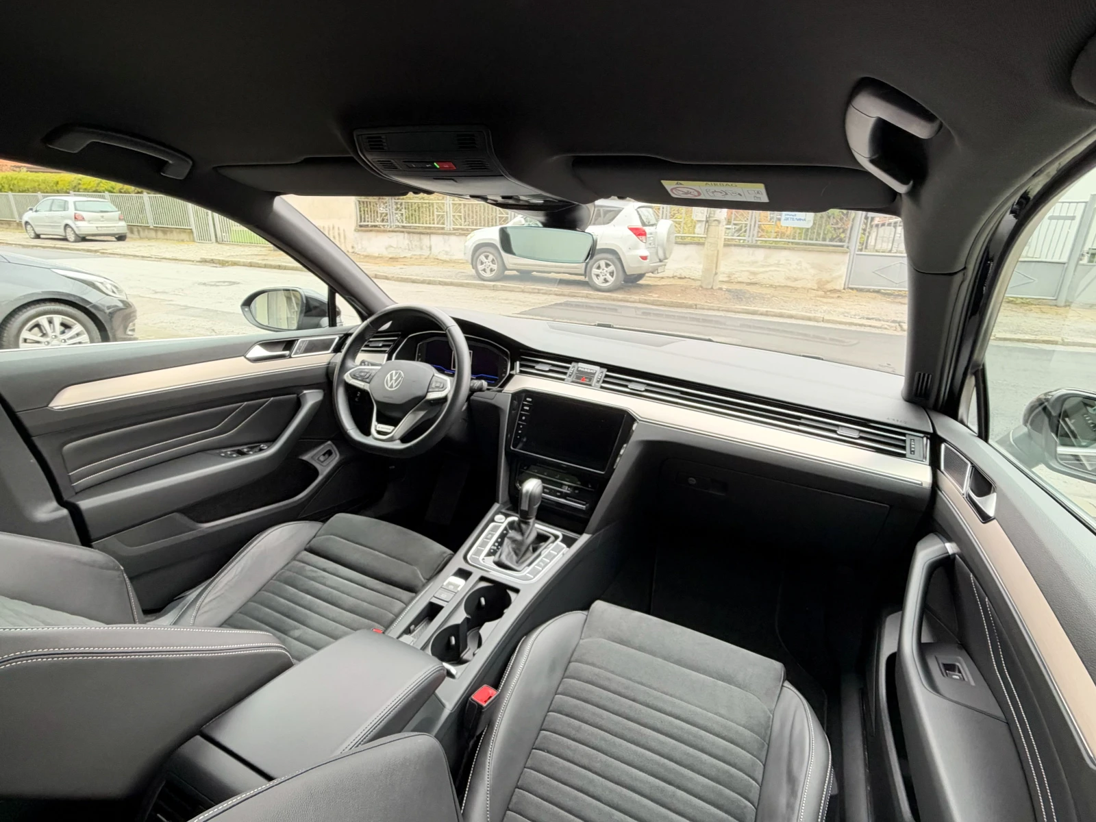 VW Passat FACELIFT-2.0TDI-4X4-AVTOMAT-DIGITAL/COCPIT/PRO-CH , снимка 12 - Автомобили и джипове - 56745447