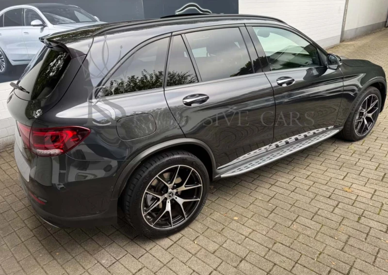 Mercedes-Benz GLC 400 D* 4M* AMG* BURMESTER* PANO* ОБДУХВАНЕ* HUD* , снимка 2 - Автомобили и джипове - 52048351