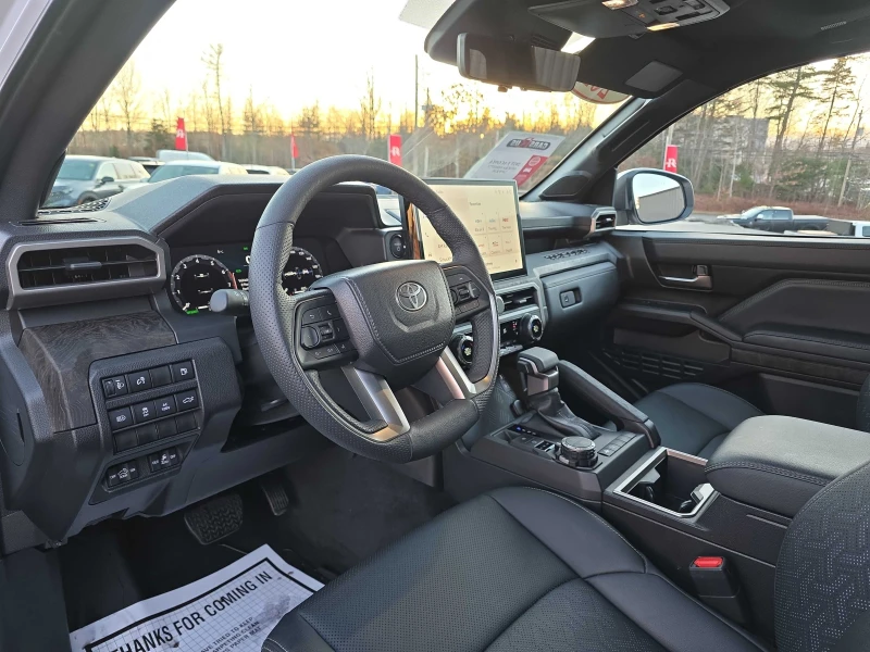 Toyota Tacoma HYBRID * * CARFAX * * АВТО КРЕДИТ * * , снимка 7 - Автомобили и джипове - 52769386