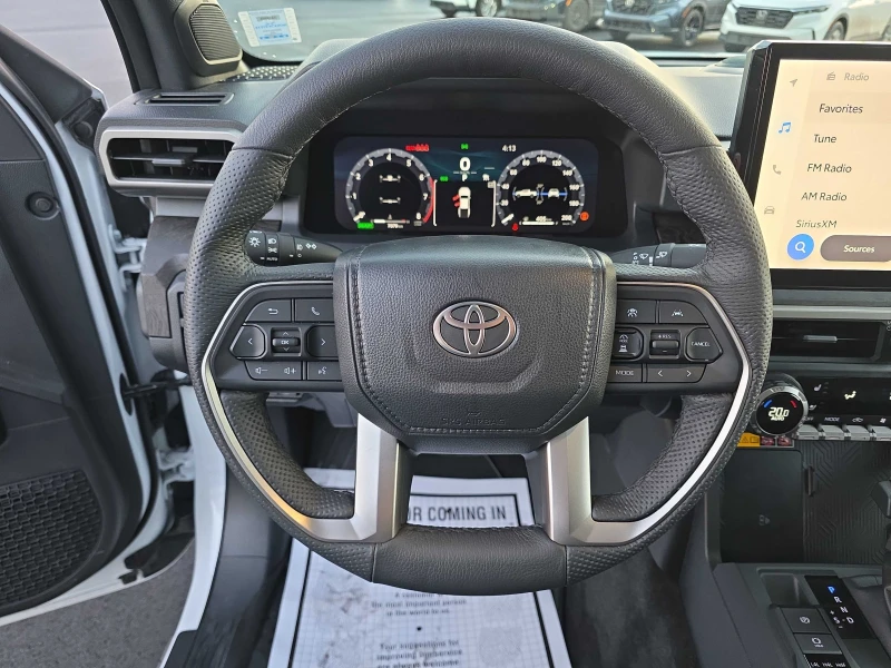 Toyota Tacoma HYBRID * * CARFAX * * АВТО КРЕДИТ * * , снимка 9 - Автомобили и джипове - 52769386
