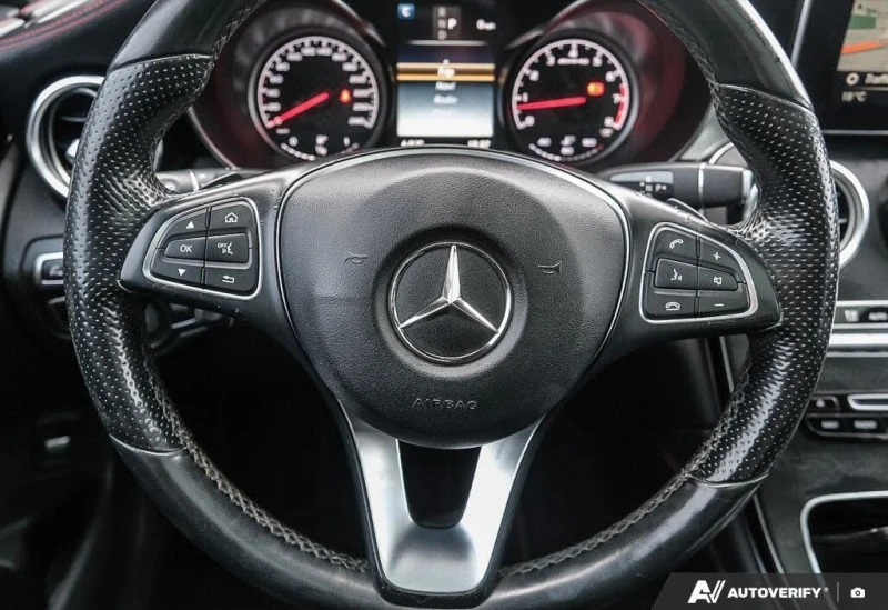 Mercedes-Benz GLC 43 AMG 2018| BURMASTER| PANO| 360| ALCANTARA| NIGHT PK| K, снимка 7 - Автомобили и джипове - 53257180