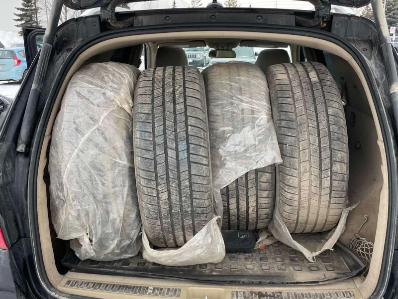 Mercedes-Benz ML 350 * BlueTEC * CARFAX * ЦЕНА ДО БГ, снимка 11 - Автомобили и джипове - 53508759