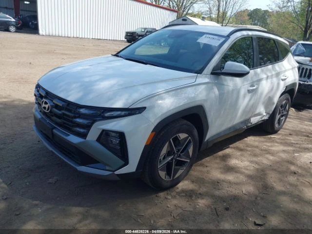 Hyundai Tucson * SEL* КОЖА* ПОДГРЕВ* КАМЕРА* NAVI* , снимка 2 - Автомобили и джипове - 54903328