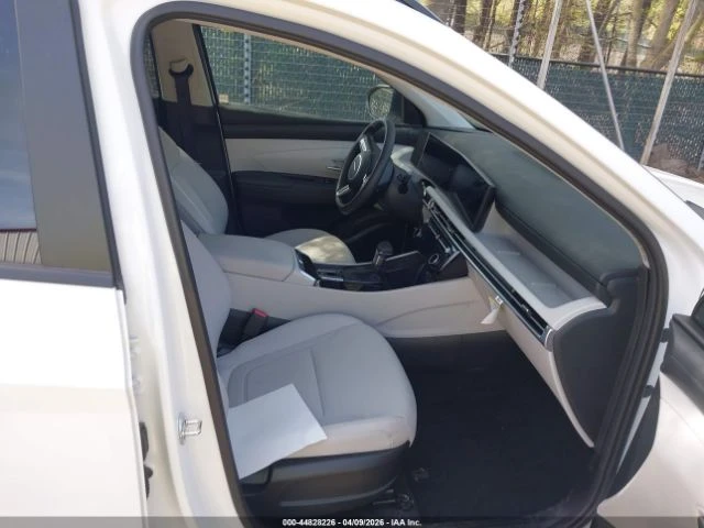 Hyundai Tucson * SEL* КОЖА* ПОДГРЕВ* КАМЕРА* NAVI* , снимка 5 - Автомобили и джипове - 54903328