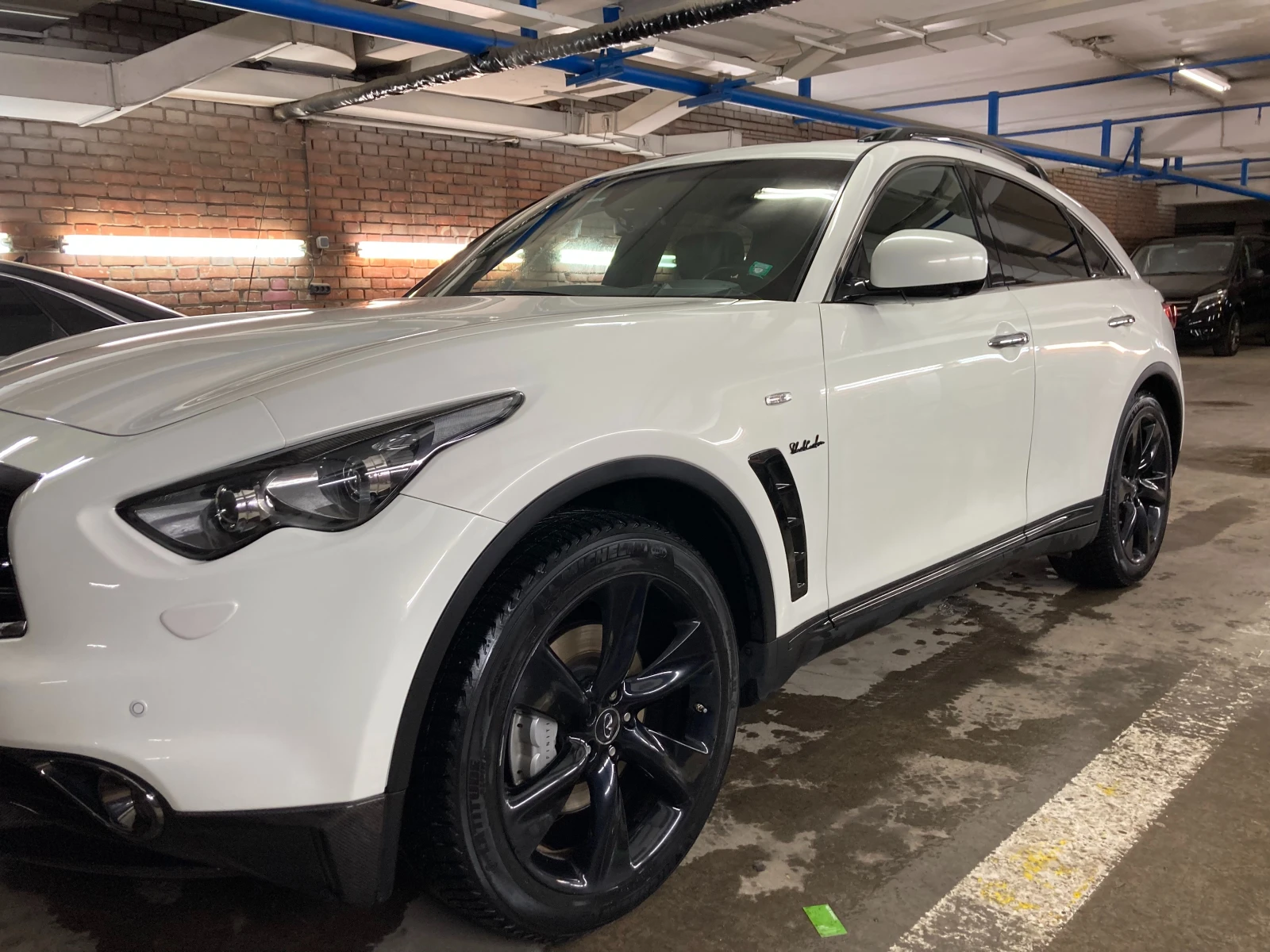 Infiniti QX70  - изображение 5