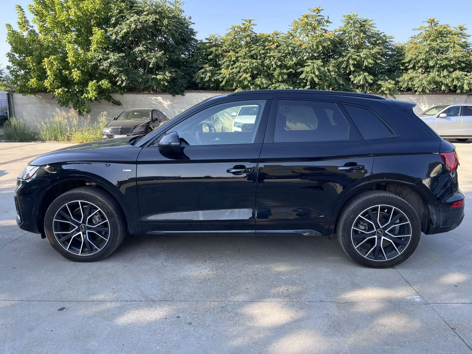 Audi Q5 45TFSI S Line Black Optic - изображение 8