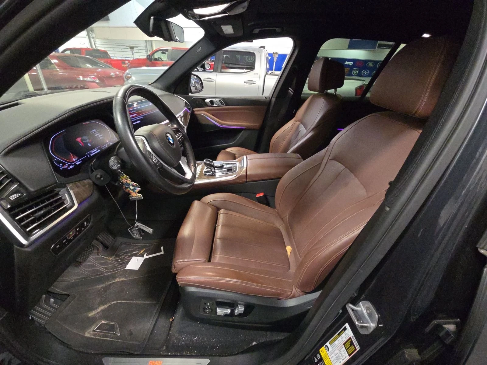 BMW X5 xDrive40i | МАСАЖ | Head-Up | ОБДУХВАНЕ   - изображение 7