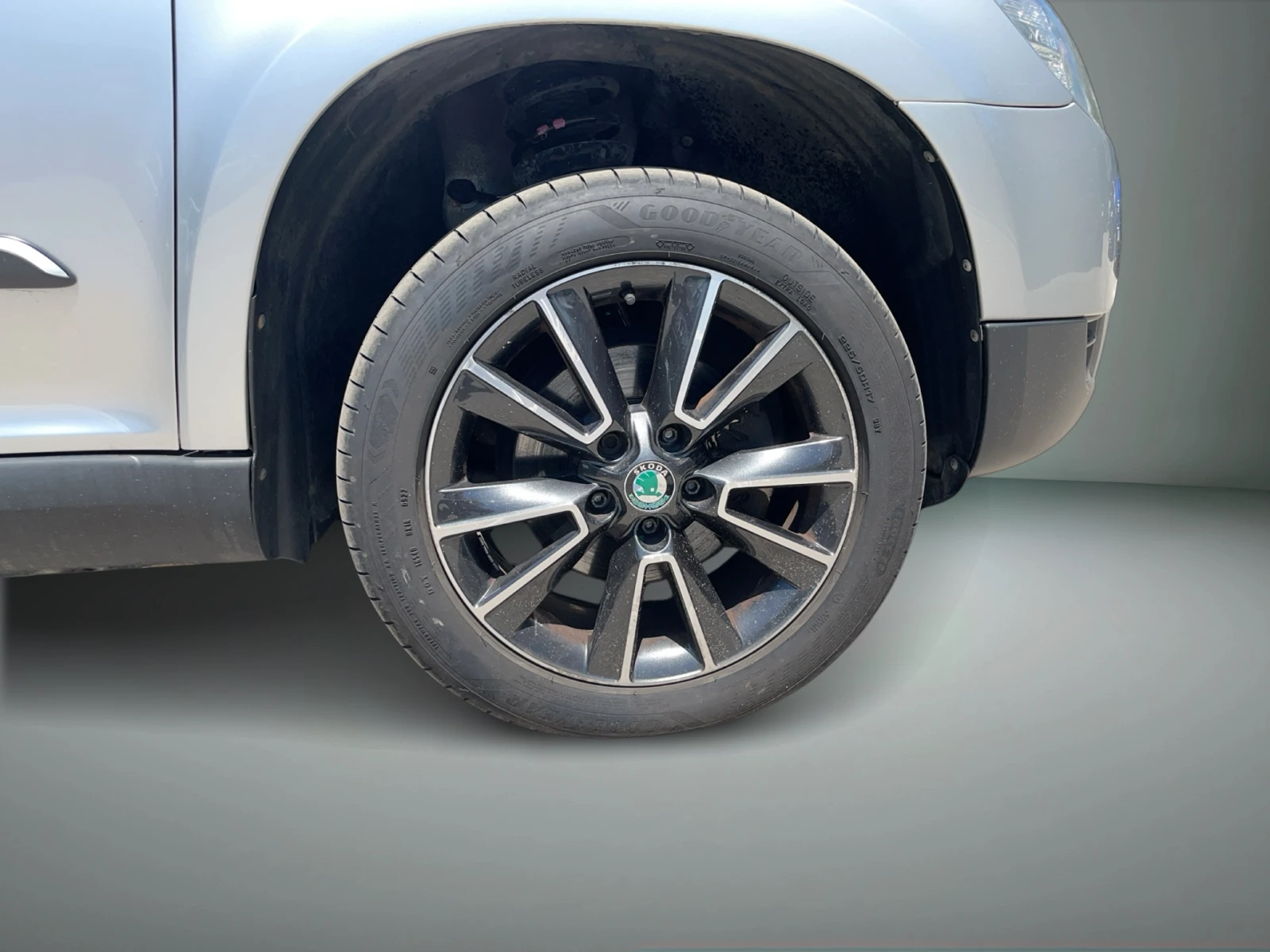 Skoda Yeti 2, 0 TDI 6DSG 4X4, снимка 7 - Автомобили и джипове - 54978279