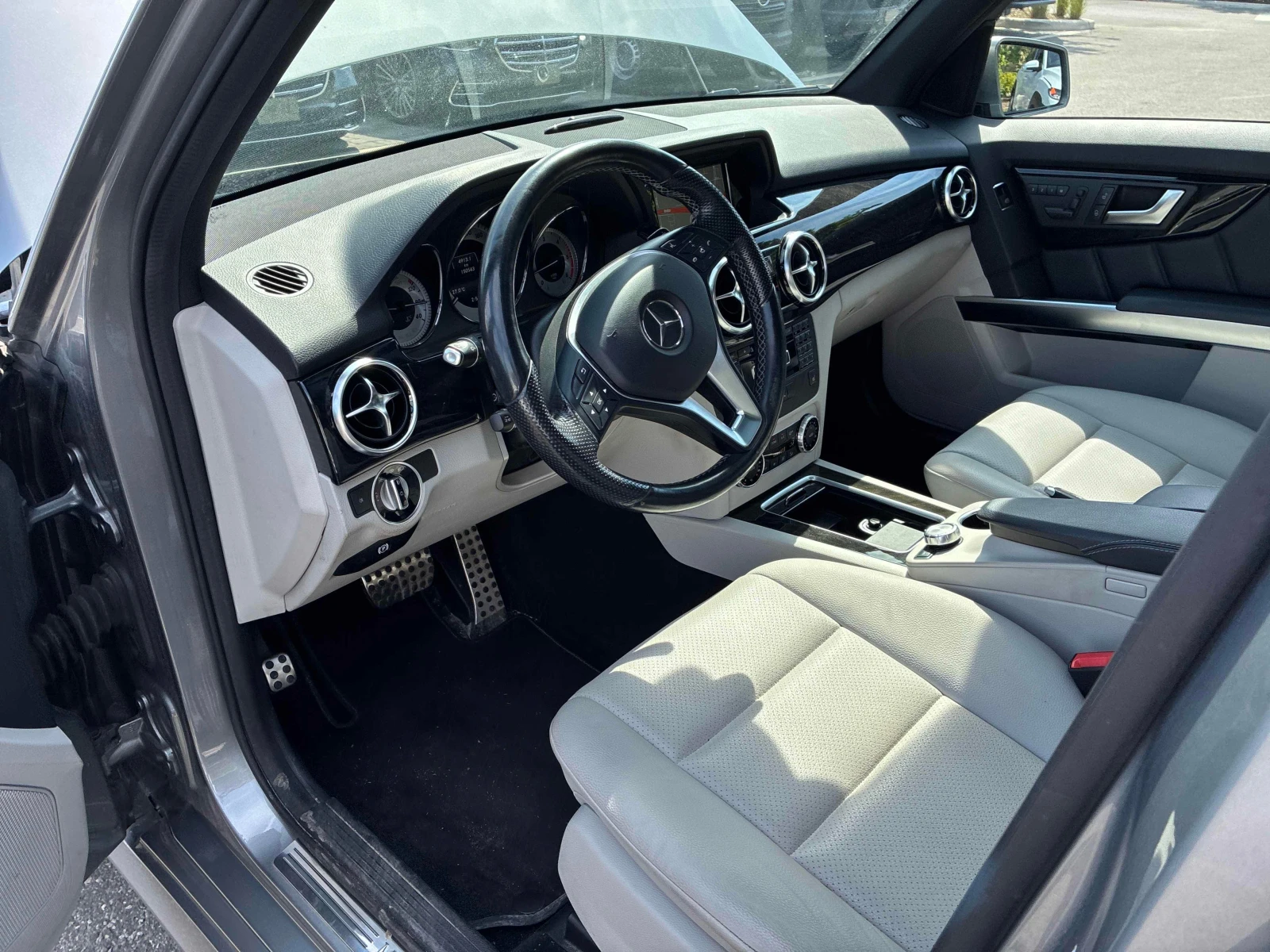 Mercedes-Benz GLK * 250 BlueTEC * CARFAX * ОПЦИЯ ЗА ФИНАНСИРАНЕ , снимка 16 - Автомобили и джипове - 55850003