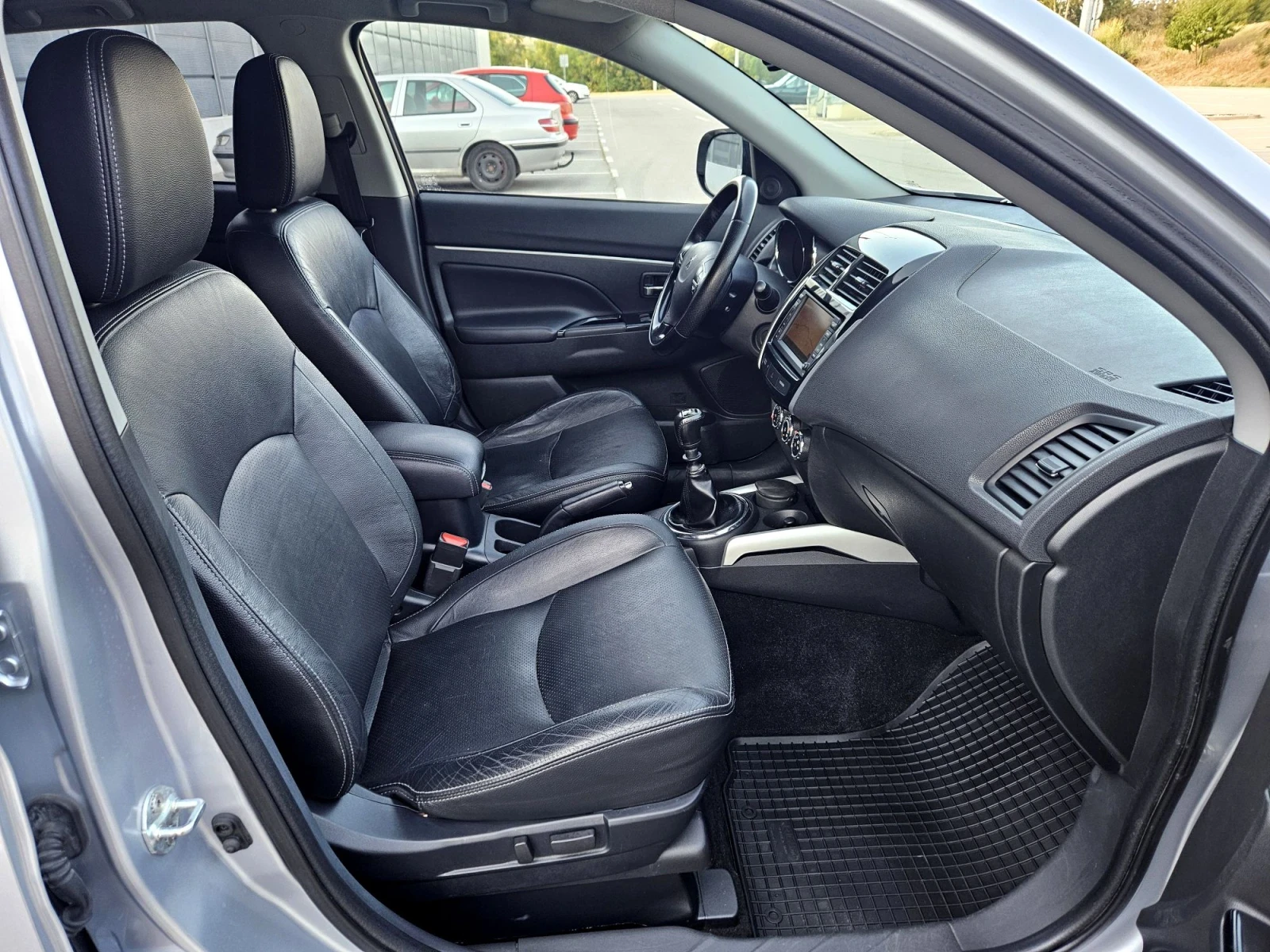 Peugeot 4008 1.8 4х4 ВСИЧКИ ЕКСТРИ, снимка 9 - Автомобили и джипове - 55934130