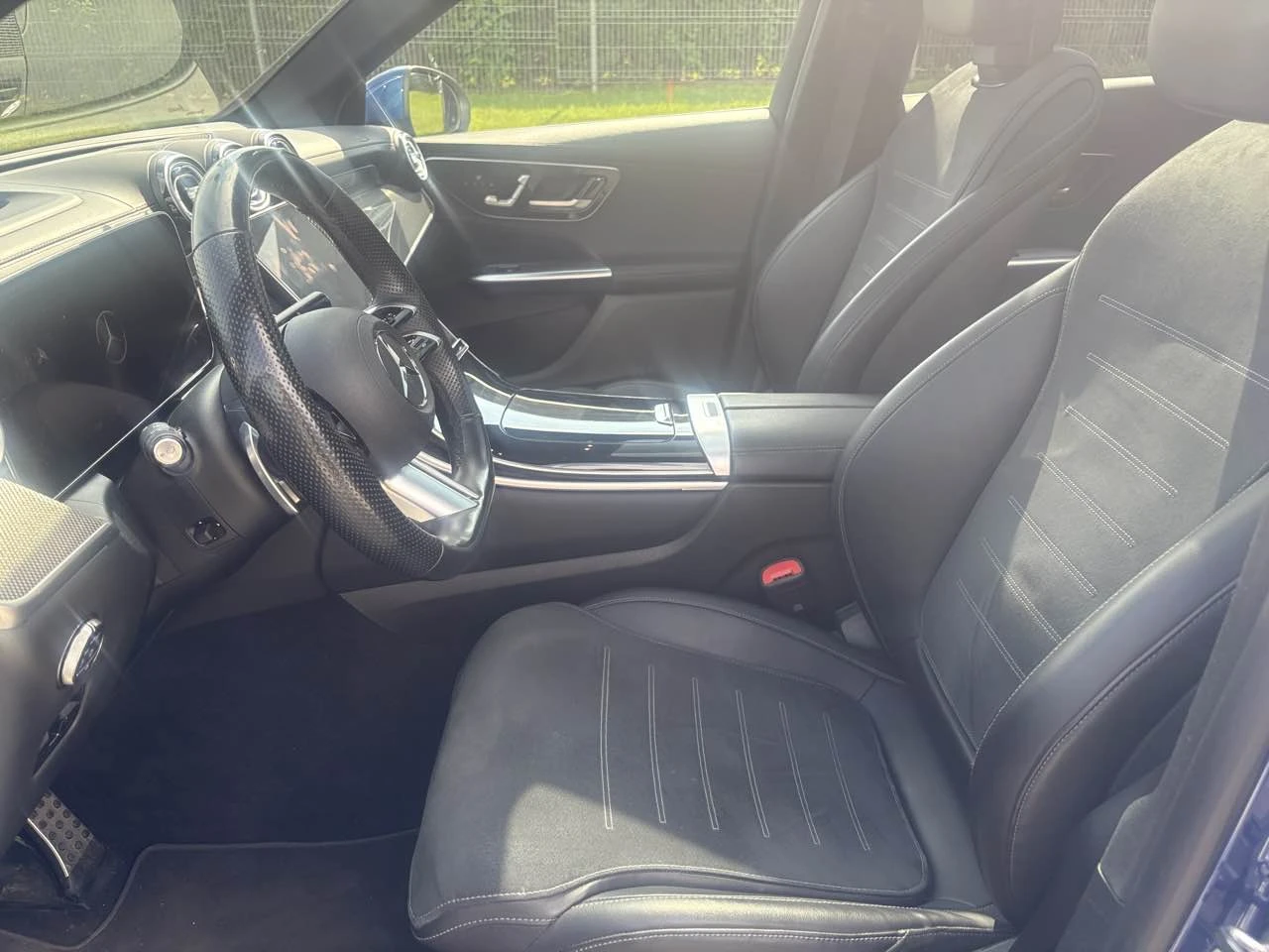 Mercedes-Benz GLC 220 d 4MATIC, снимка 11 - Автомобили и джипове - 55940778