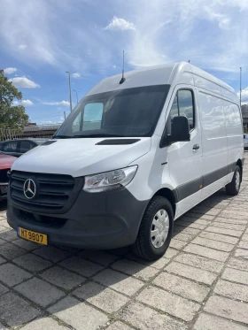  Mercedes-Benz Sprint...