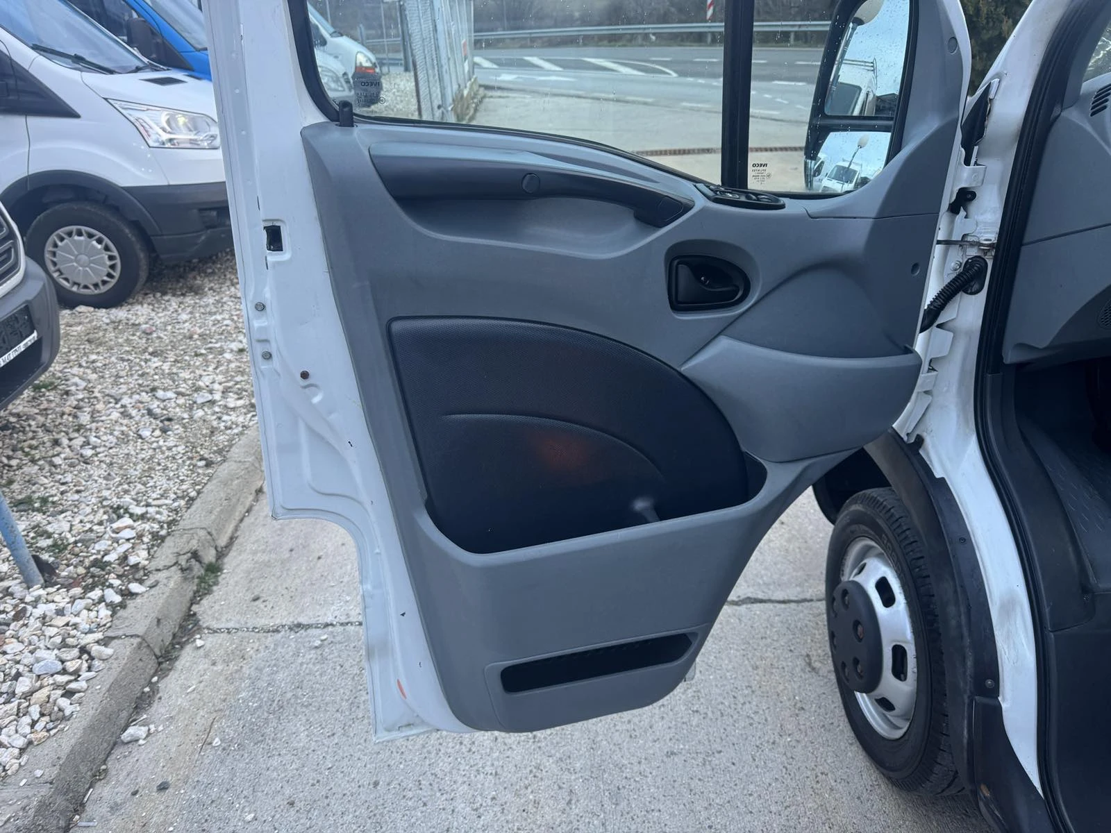 Iveco Daily 35C15 N1 KLIMA MAXI - изображение 9