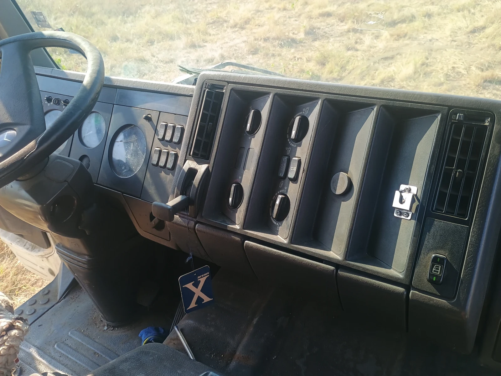 Mercedes-Benz 1827 19 27 На шаси бракуван - изображение 6