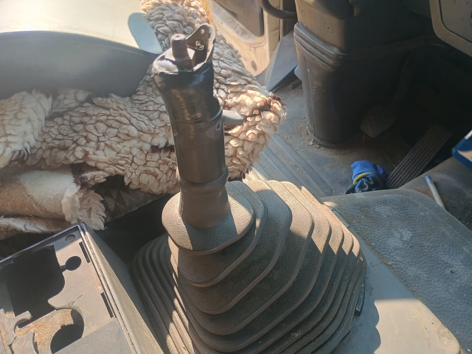 Mercedes-Benz 1827 19 27 На шаси бракуван - изображение 8