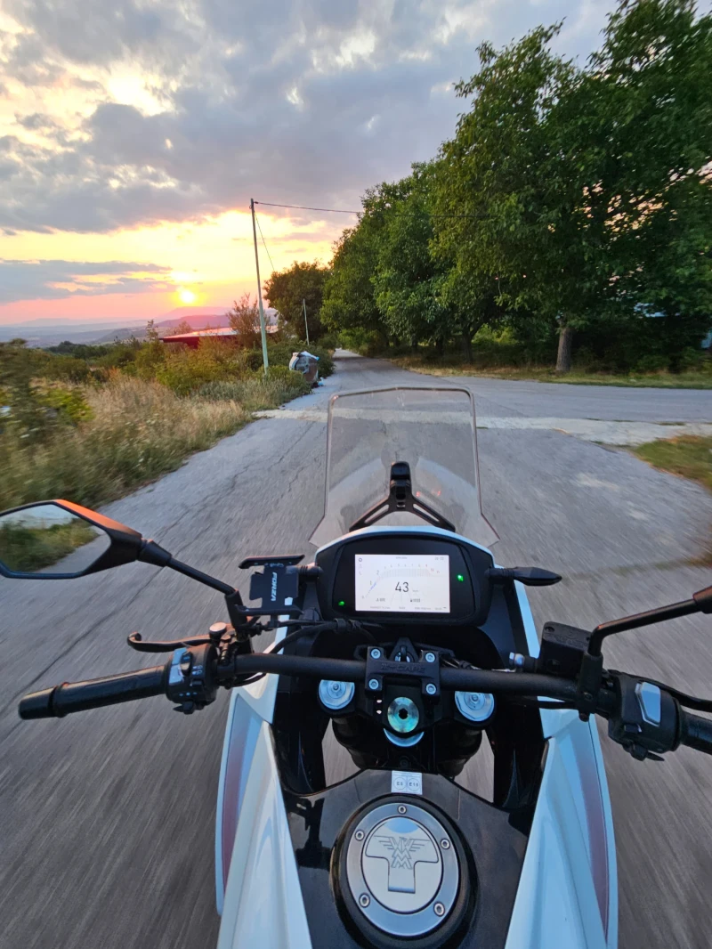 Moto Morini X-Cape 650i, снимка 3 - Мотоциклети и мототехника - 52268611