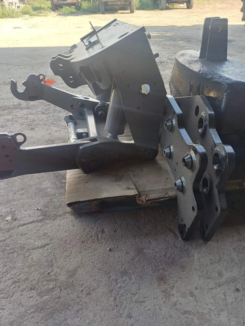 Трактор Massey 5711, снимка 2 - Селскостопанска техника - 53060686