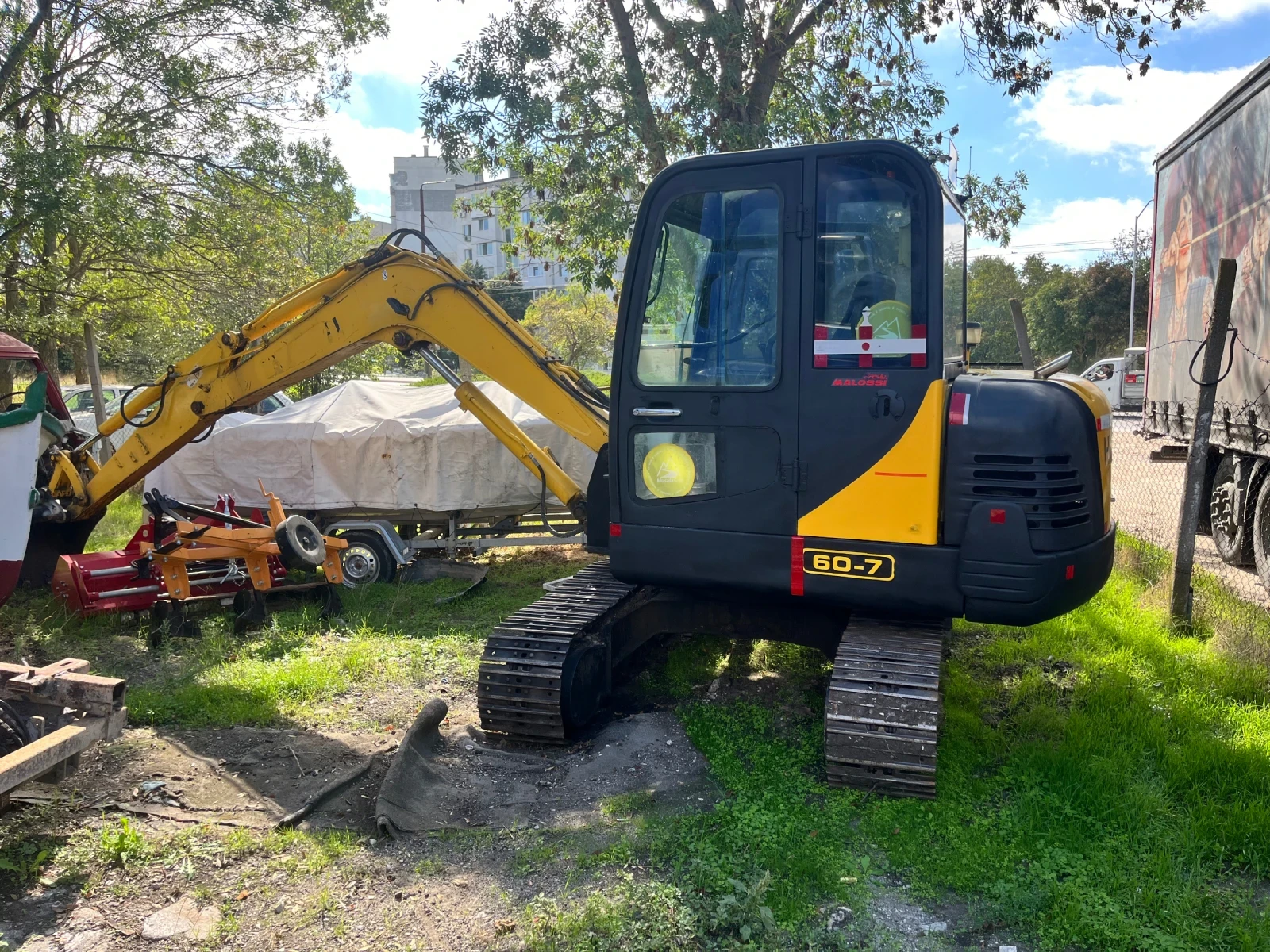  Hyundai R60-7 | Mobile.bg   1