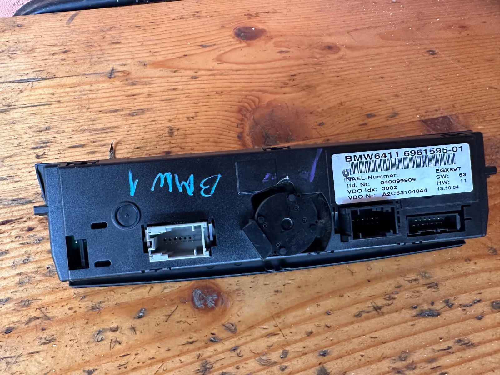    BMW 1 E81, 2006-2011.       6411696159501 / 18998125 | Mobile.bg   2