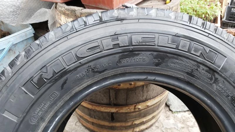 Гуми Летни 215/70R15, снимка 4 - Гуми и джанти - 29260394