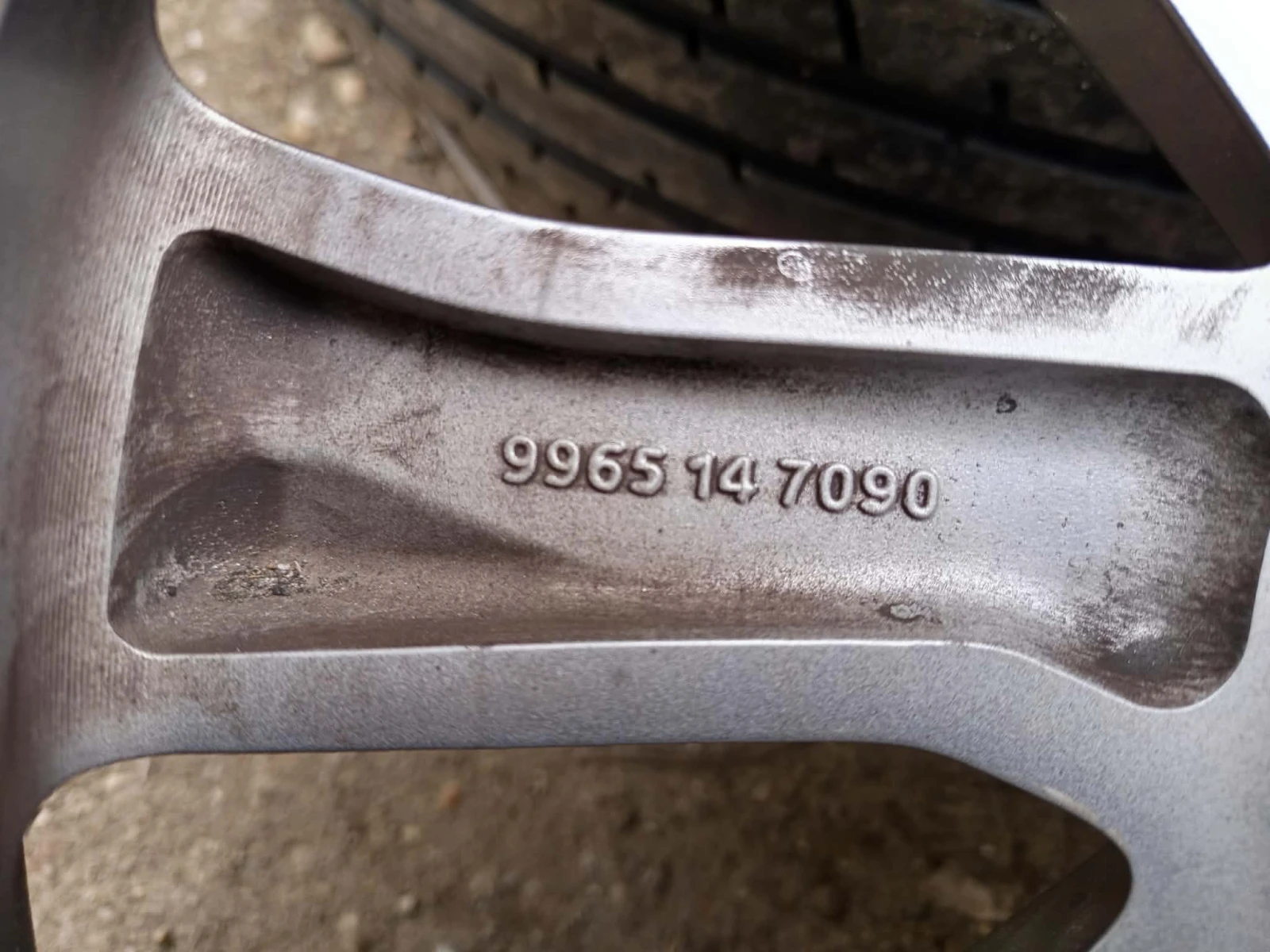 Гуми с джанти Toyo 225/55R19, снимка 10 - Гуми и джанти - 54044934