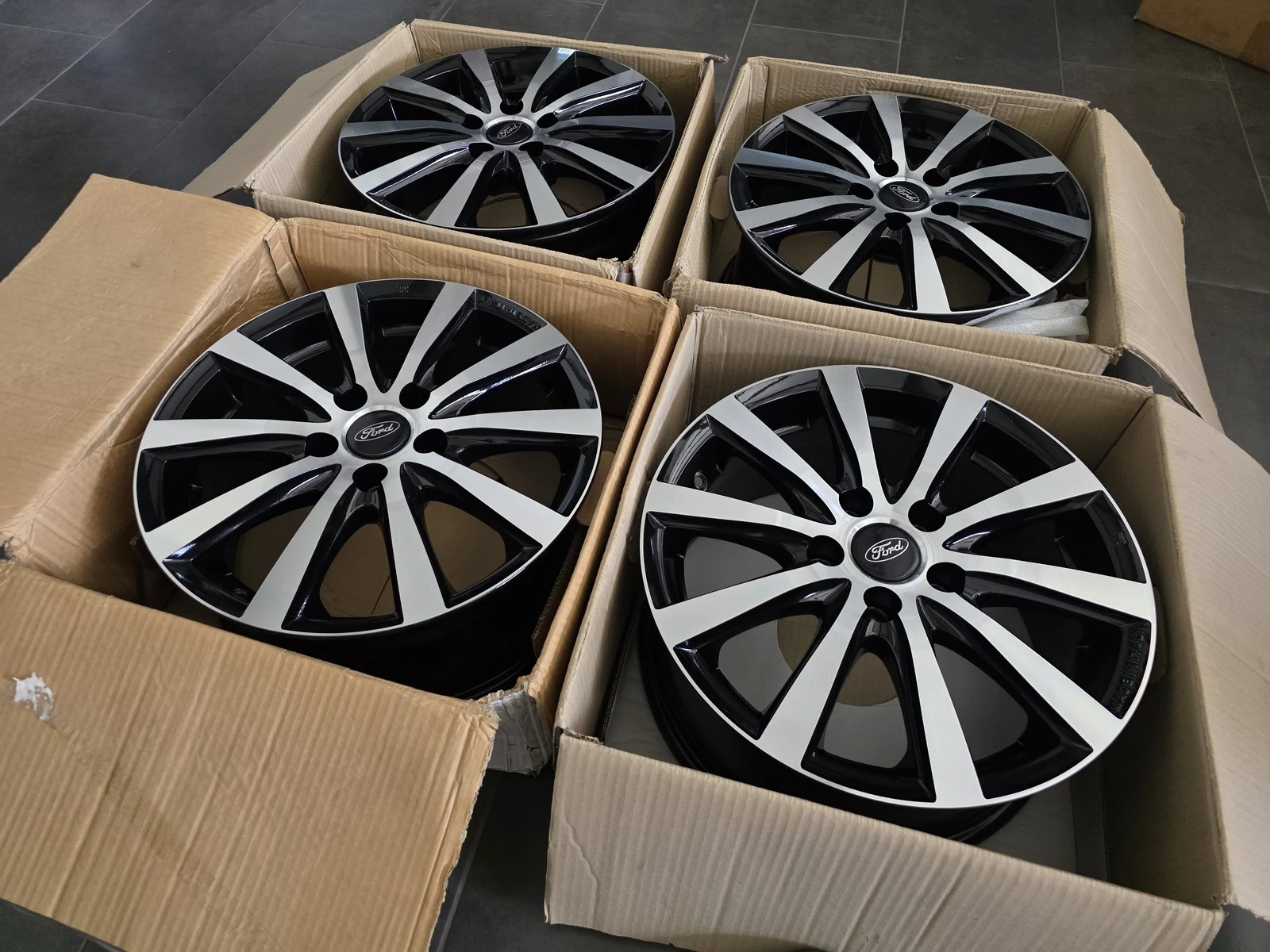 Джанти за Ford, снимка 2 - Гуми и джанти - 56688630