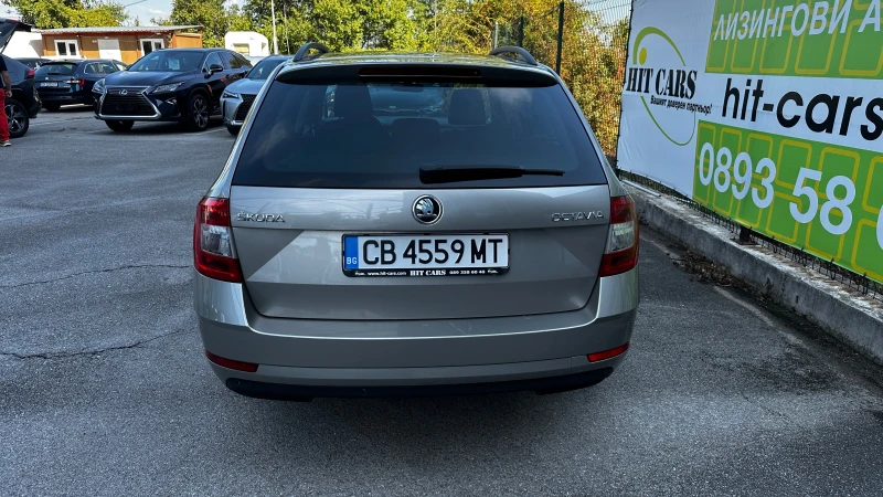 Skoda Octavia 2.0 TDI / Vision / Automatic от България, снимка 7 - Автомобили и джипове - 47365876