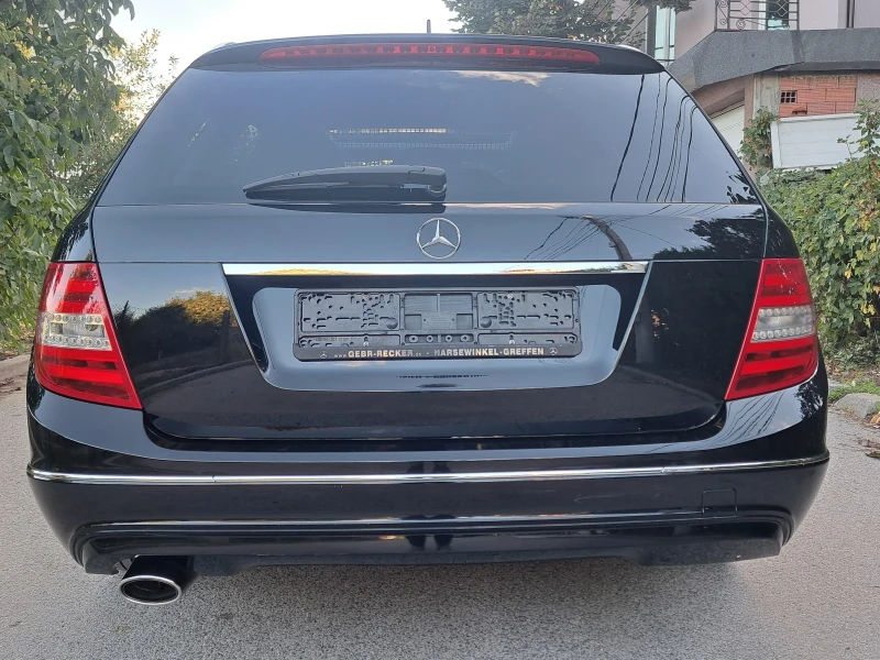 Mercedes-Benz C 220 FACE//ПАНОРАМА///КОЖА///ТОП СЪСТОЯНИЕ//ГЕРМАНИЯ, снимка 8 - Автомобили и джипове - 47498715