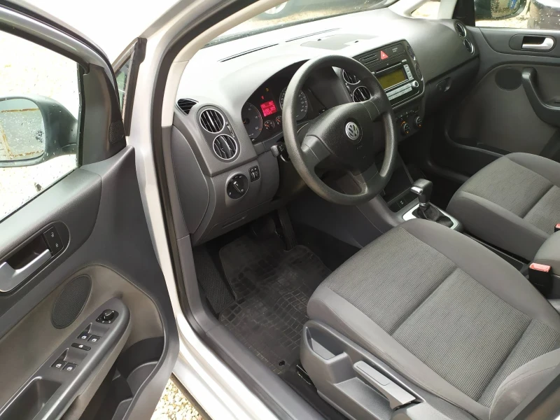 VW Golf Plus TDI Automat, снимка 7 - Автомобили и джипове - 47782105