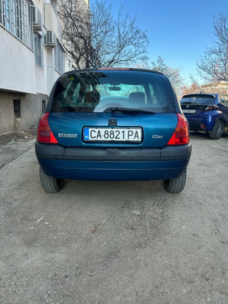 Renault Clio, снимка 7 - Автомобили и джипове - 49039029