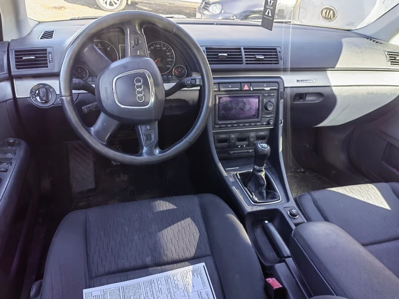 Audi A4 Клатро, снимка 5 - Автомобили и джипове - 49574073