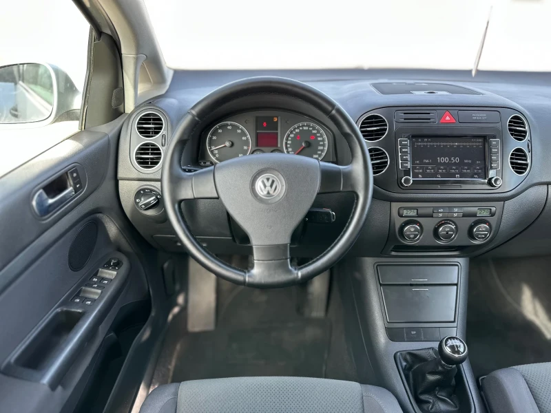 VW Golf Plus 1.6 FSI / 6-СКОРОСТИ / ИТАЛИЯ, снимка 9 - Автомобили и джипове - 49597131