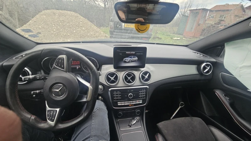 Mercedes-Benz CLA 180 На части, снимка 9 - Автомобили и джипове - 50608555