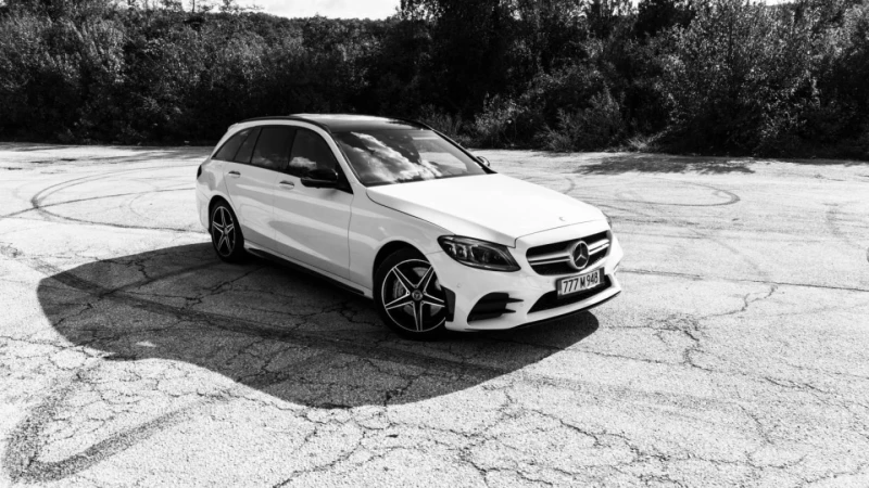 Mercedes-Benz C 43 AMG, снимка 5 - Автомобили и джипове - 52040433