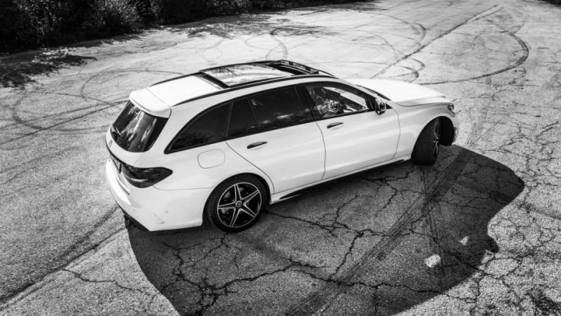 Mercedes-Benz C 43 AMG, снимка 6 - Автомобили и джипове - 52040433