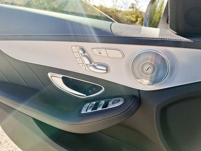 Mercedes-Benz C 43 AMG, снимка 10 - Автомобили и джипове - 52040433