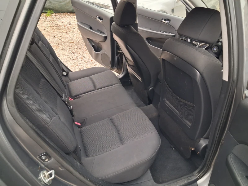 Hyundai I30 1.6* * ХОЛАНДИЯ, снимка 14 - Автомобили и джипове - 52654123