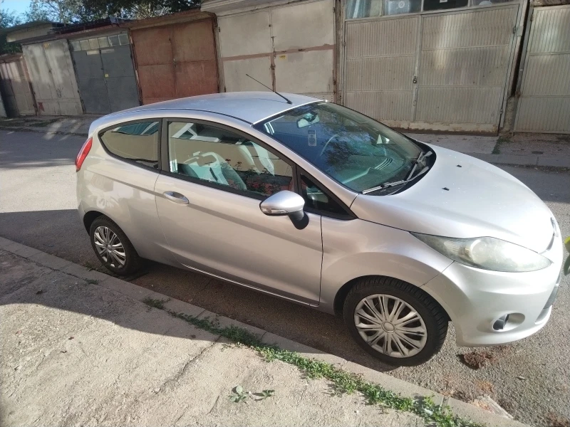 Ford Fiesta, снимка 5 - Автомобили и джипове - 52833136