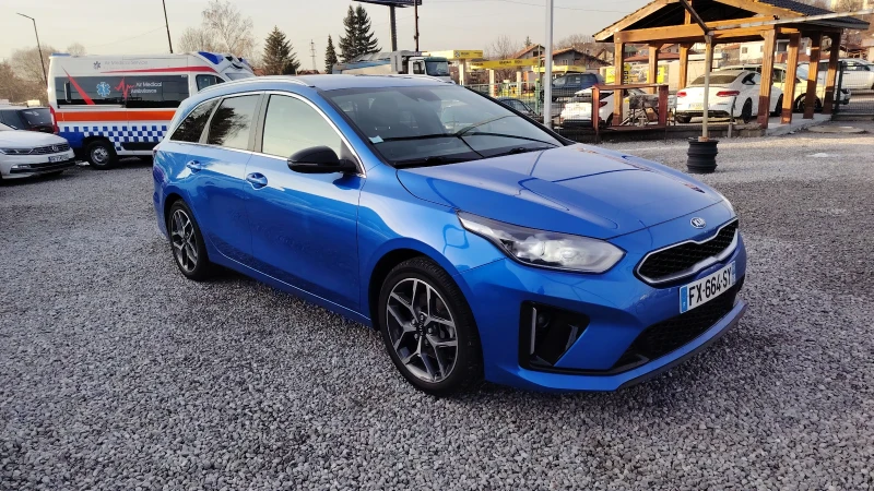 Kia Ceed 1, 6crdi, Mild-Hybrid, GT-Line Premium, снимка 2 - Автомобили и джипове - 52860366
