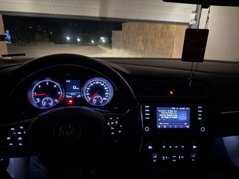 VW Golf 7 highline, снимка 14 - Автомобили и джипове - 52902559