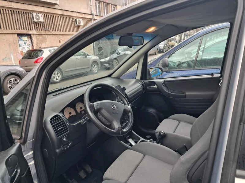 Opel Zafira, снимка 4 - Автомобили и джипове - 53135896