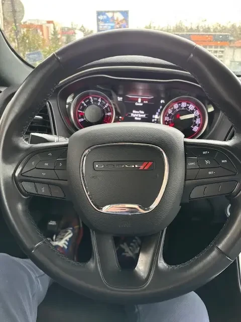 Dodge Challenger  - изображение 6