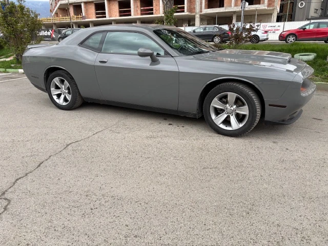 Dodge Challenger  - изображение 2