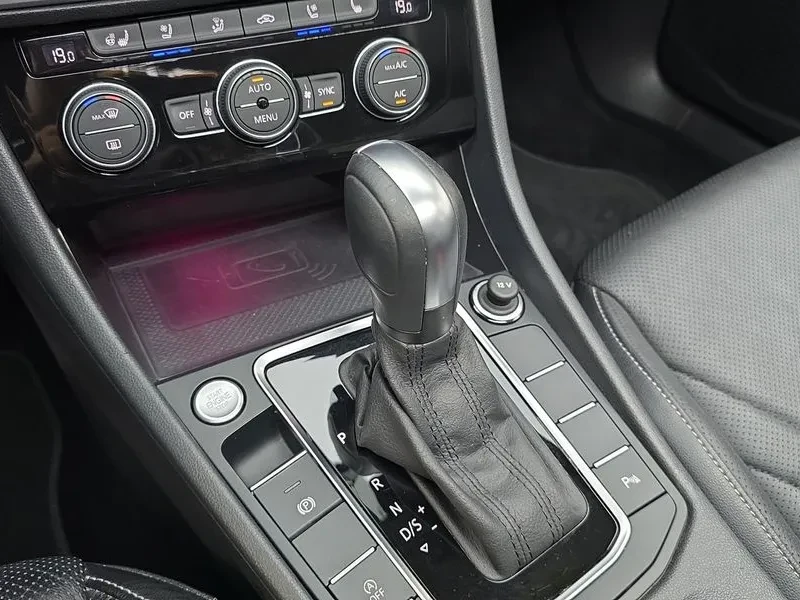 VW Jetta 7Th Generation 1.4 Tsi Prestige, снимка 9 - Автомобили и джипове - 55221737