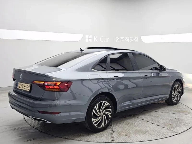 VW Jetta 7Th Generation 1.4 Tsi Prestige, снимка 4 - Автомобили и джипове - 55221737