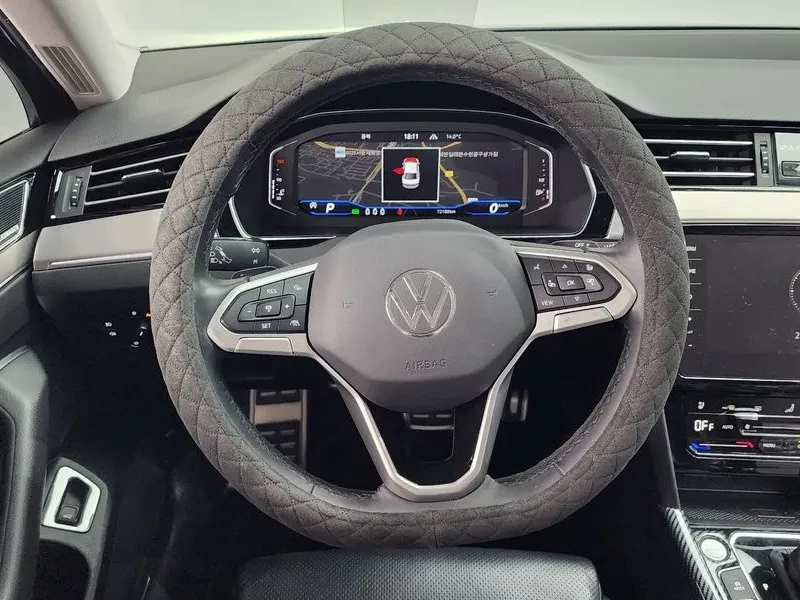 VW Passat 2.0 Tdi Prestige - САМО 30% АВАНС, снимка 13 - Автомобили и джипове - 55483447