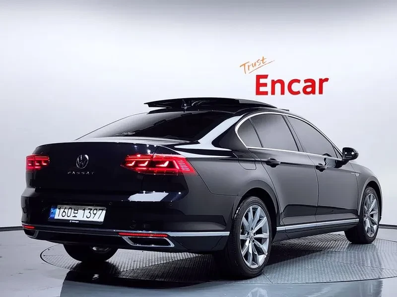 VW Passat 2.0 Tdi Prestige - САМО 30% АВАНС, снимка 2 - Автомобили и джипове - 55483447