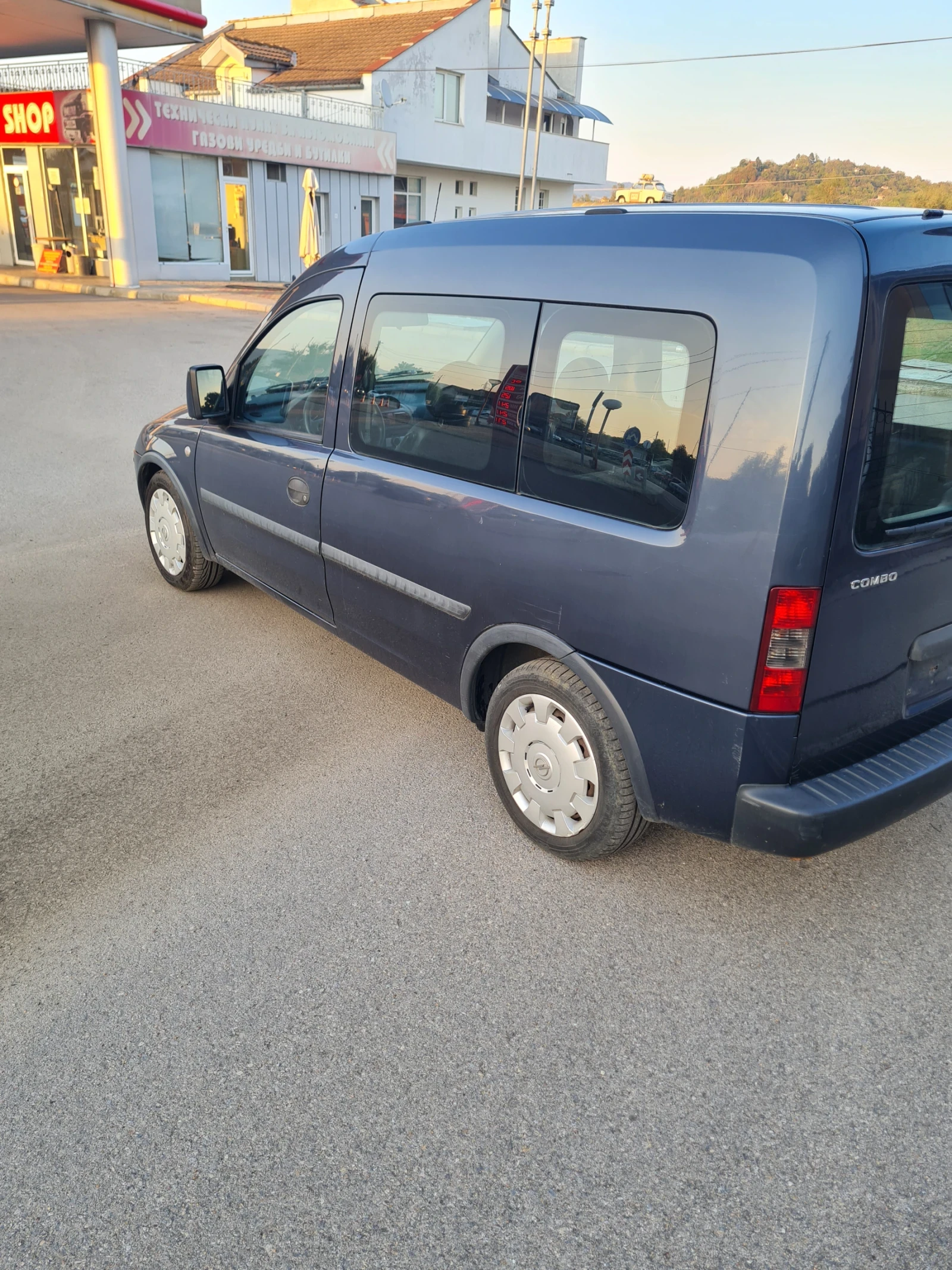 Opel Combo 1.4куб. 90к.с. 2006г.Бензин  - изображение 4