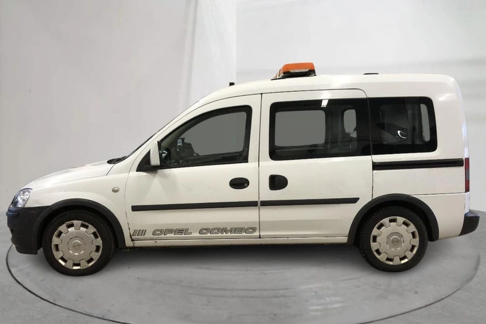 Opel Combo 1.6 CNG - изображение 2