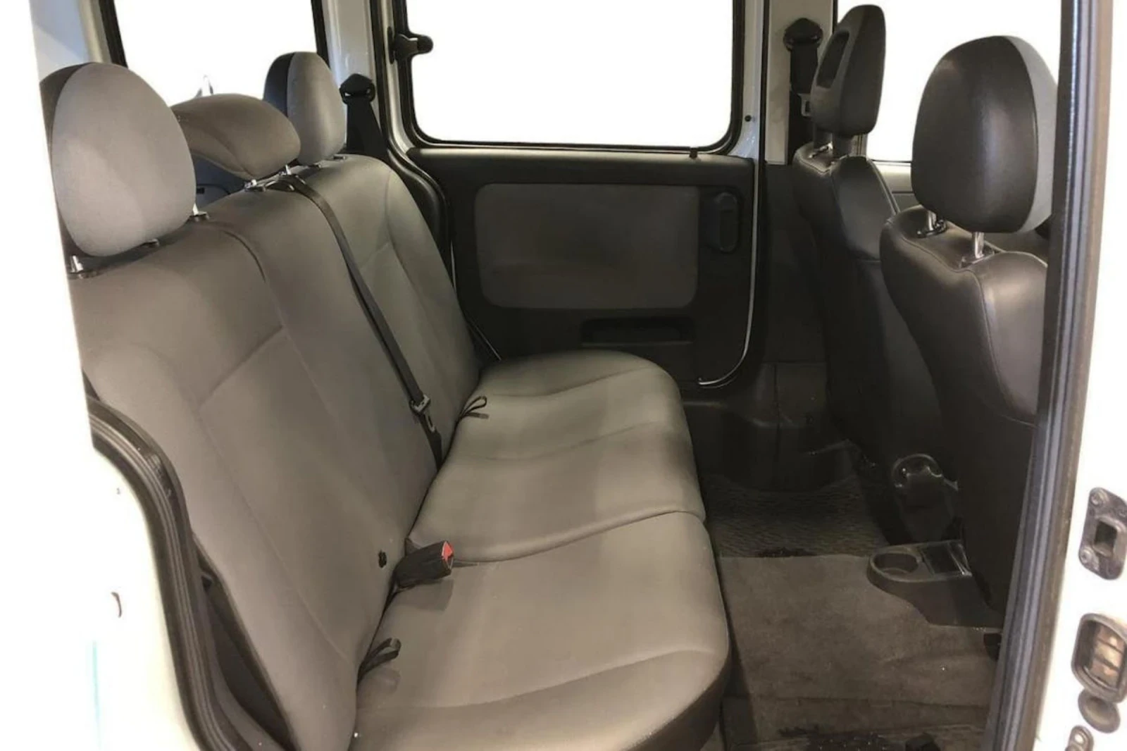 Opel Combo 1.6 CNG - изображение 8
